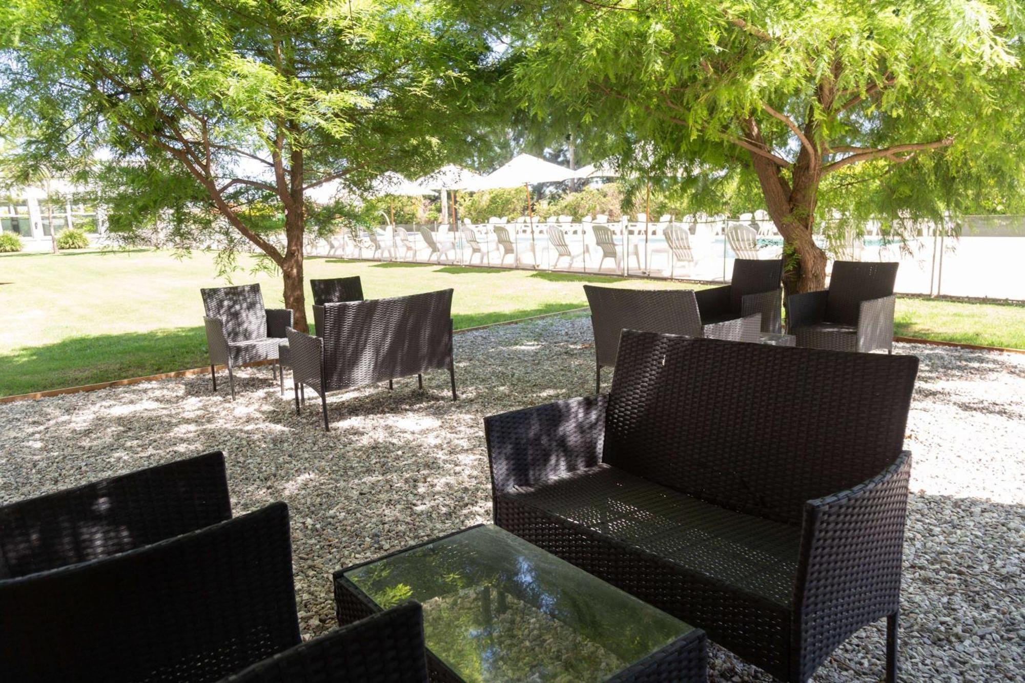 Howard Johnson Hotel&Resort Funes Zewnętrze zdjęcie