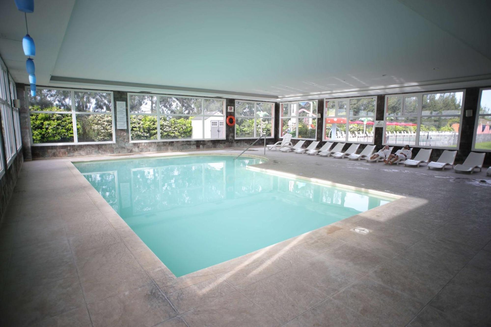 Howard Johnson Hotel&Resort Funes Zewnętrze zdjęcie
